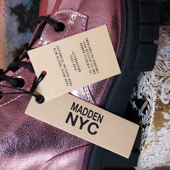 Girls Madden NYC Lug Bootom Combat Boot - Picture 9 of 15